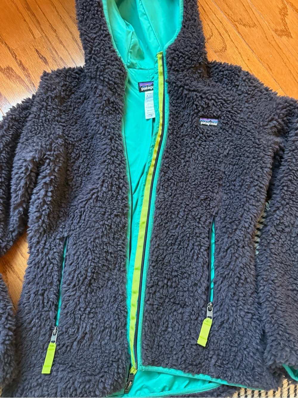 Patagonia Women’s Sherpa Fleece Jacket in Blue with Teal Trim